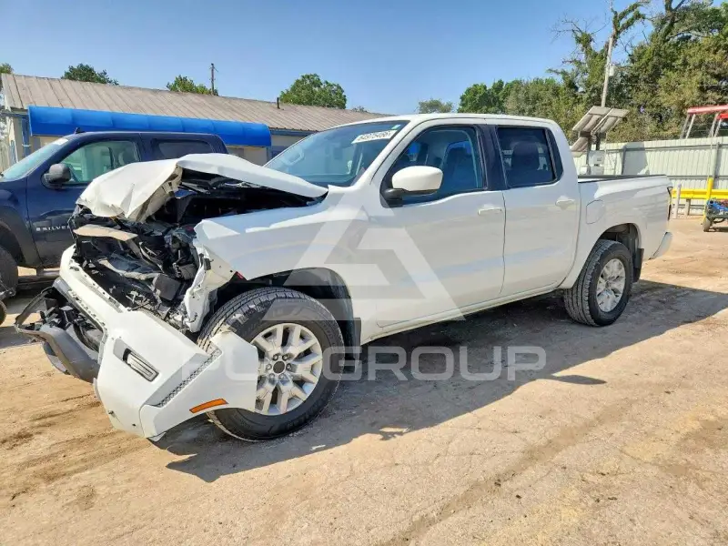 2023 Nissan FRONTIER фото
