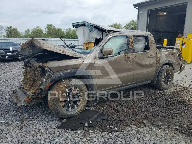 2023 Nissan FRONTIER фото