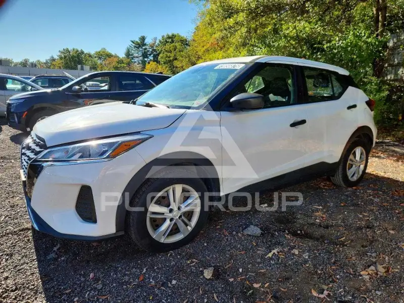 2023 Nissan KICKS photo