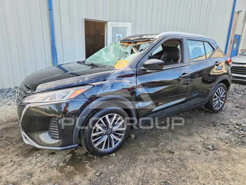 2023 Nissan KICKS фото