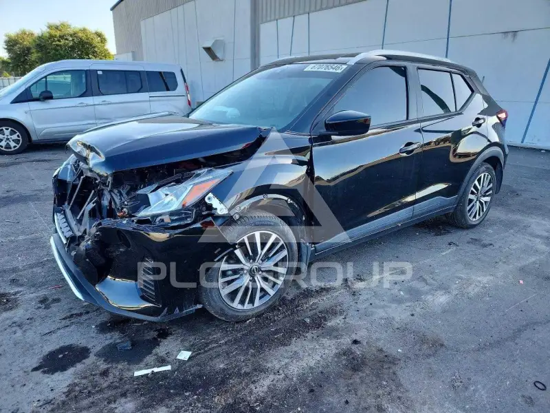 2023 Nissan KICKS photo