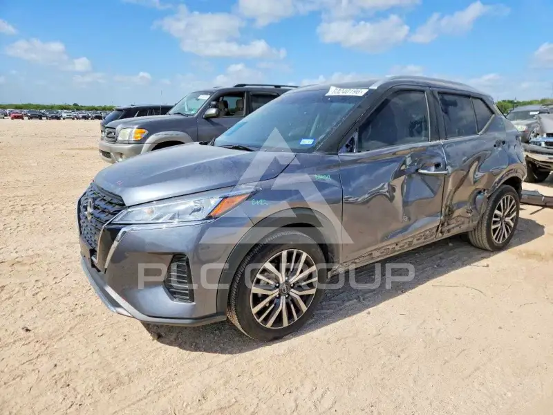 2023 Nissan KICKS photo