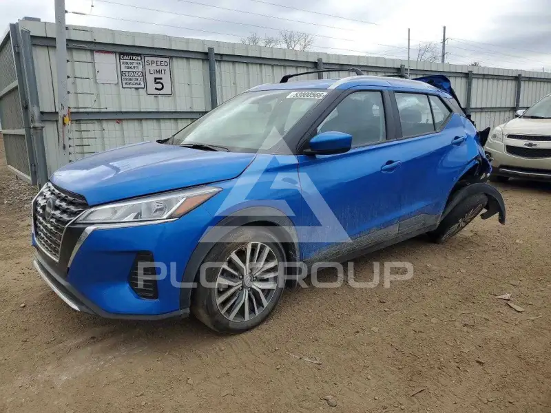 2023 Nissan KICKS фото