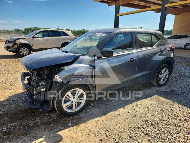 2023 Nissan KICKS фото