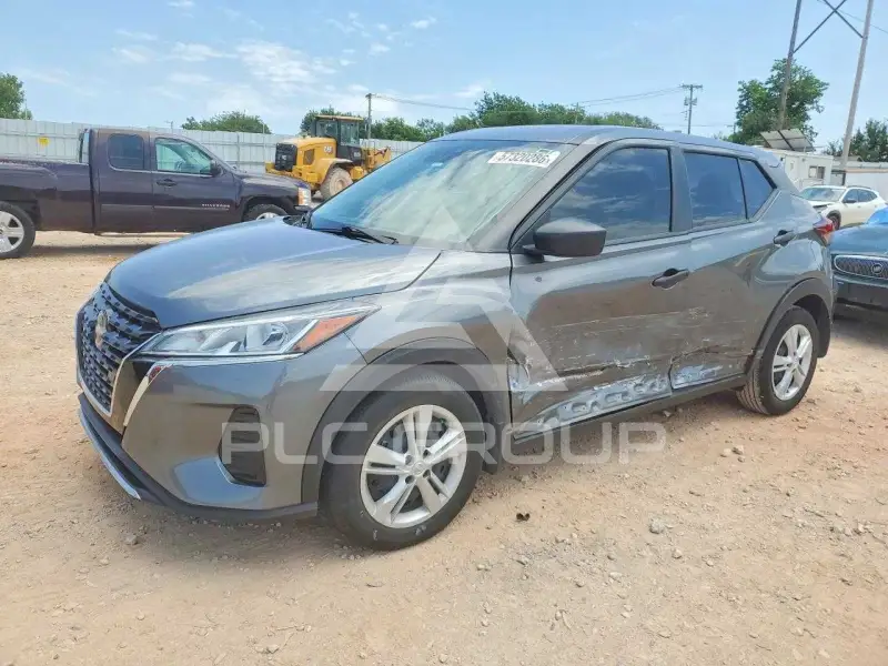 2023 Nissan KICKS photo