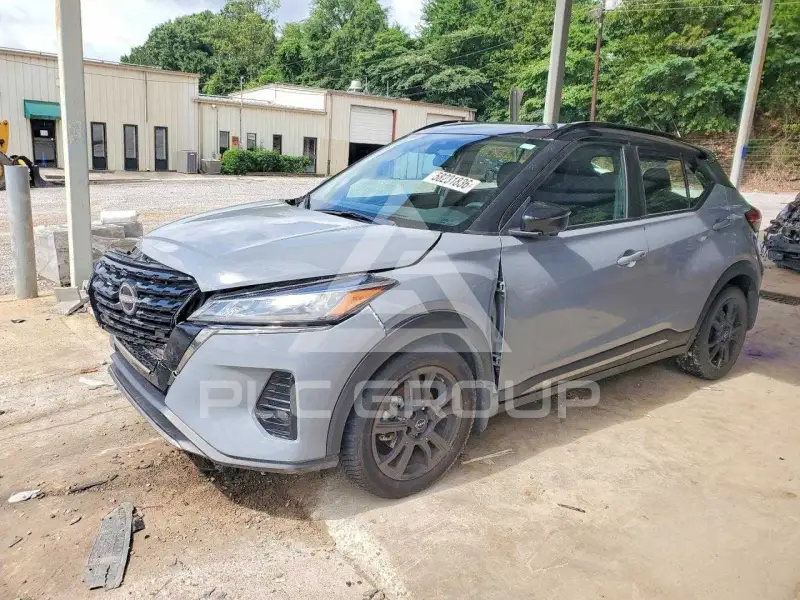 2023 Nissan KICKS photo