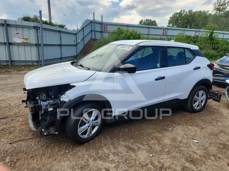 2023 Nissan KICKS фото