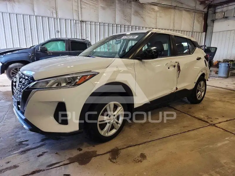 2023 Nissan KICKS фото