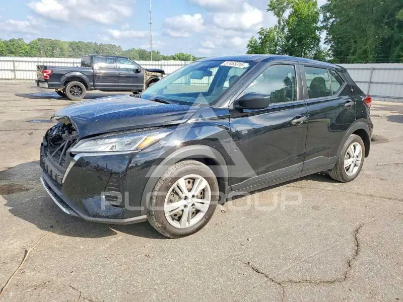 2023 Nissan KICKS photo