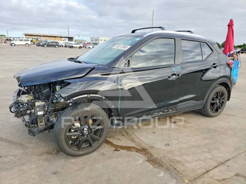 2023 Nissan KICKS photo