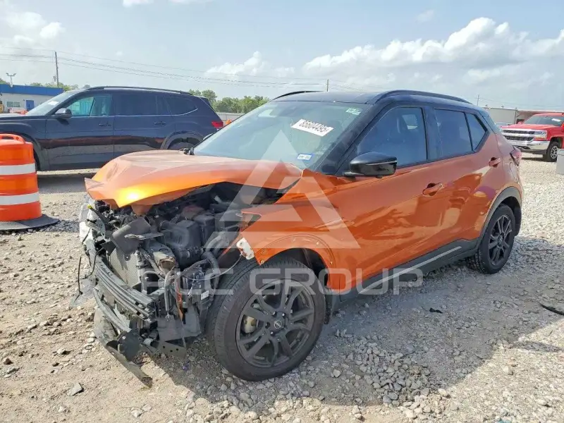 2023 Nissan KICKS фото