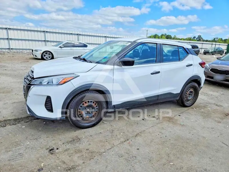 2023 Nissan KICKS фото
