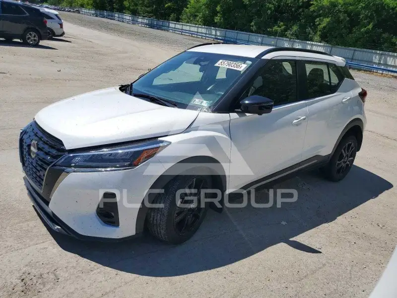 2023 Nissan KICKS photo