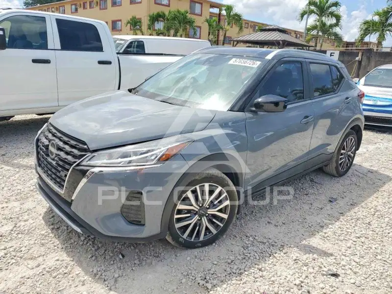 2023 Nissan KICKS фото