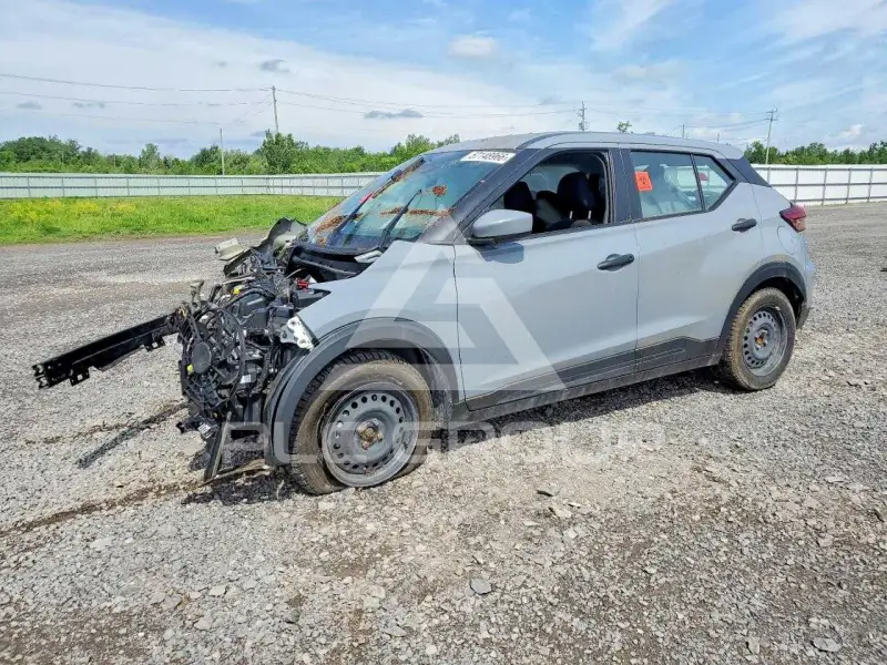2023 Nissan KICKS фото
