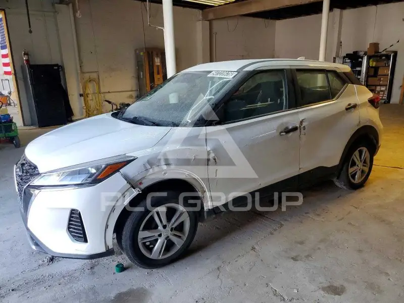 2023 Nissan KICKS photo