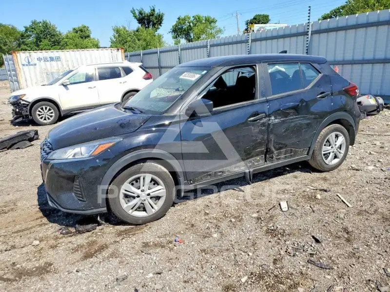 2023 Nissan KICKS photo