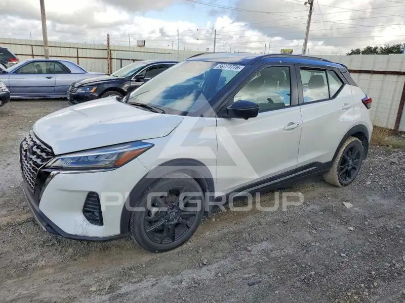 2023 Nissan KICKS фото
