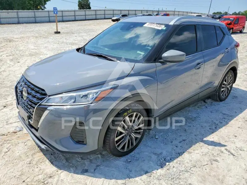 2023 Nissan KICKS фото