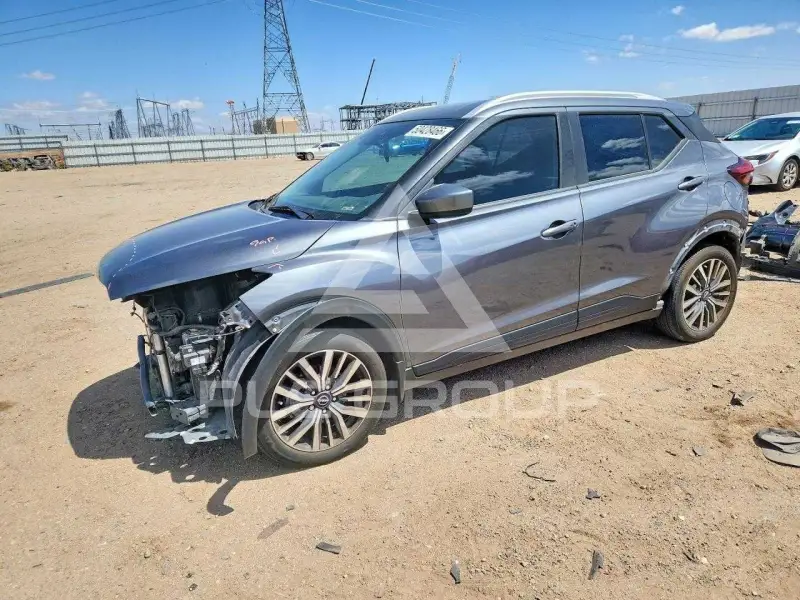 2023 Nissan KICKS фото
