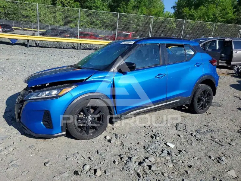 2023 Nissan KICKS photo