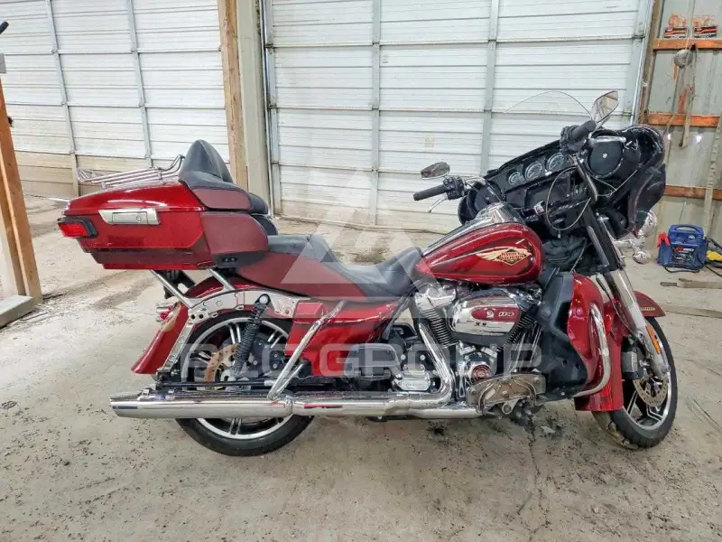2023 Harley-Davidson FLHTK photo
