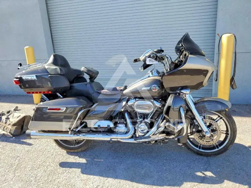 2023 Harley-Davidson  photo