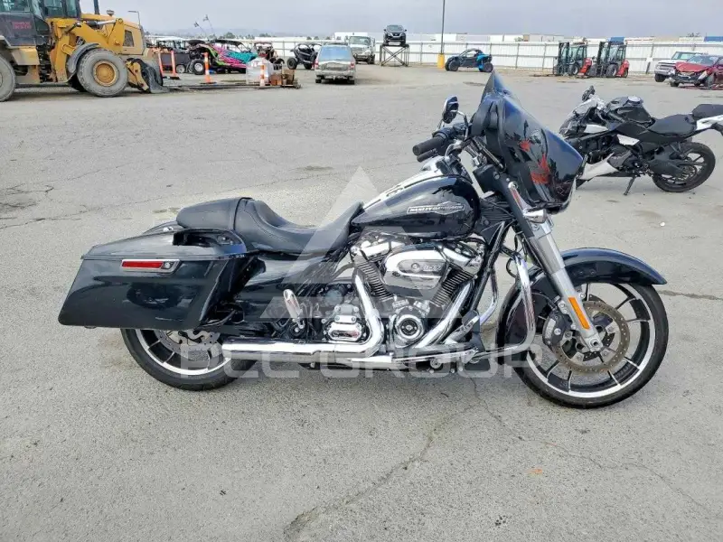 2023 Harley-Davidson FL photo