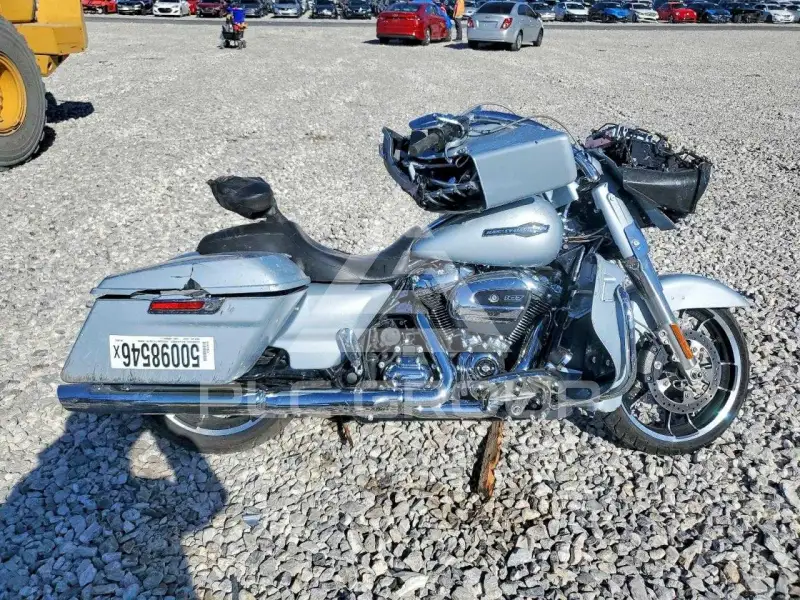 2023 Harley-Davidson FL photo