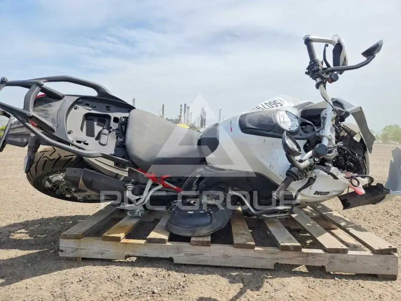 2023 Ducati MULTISTRADA фото
