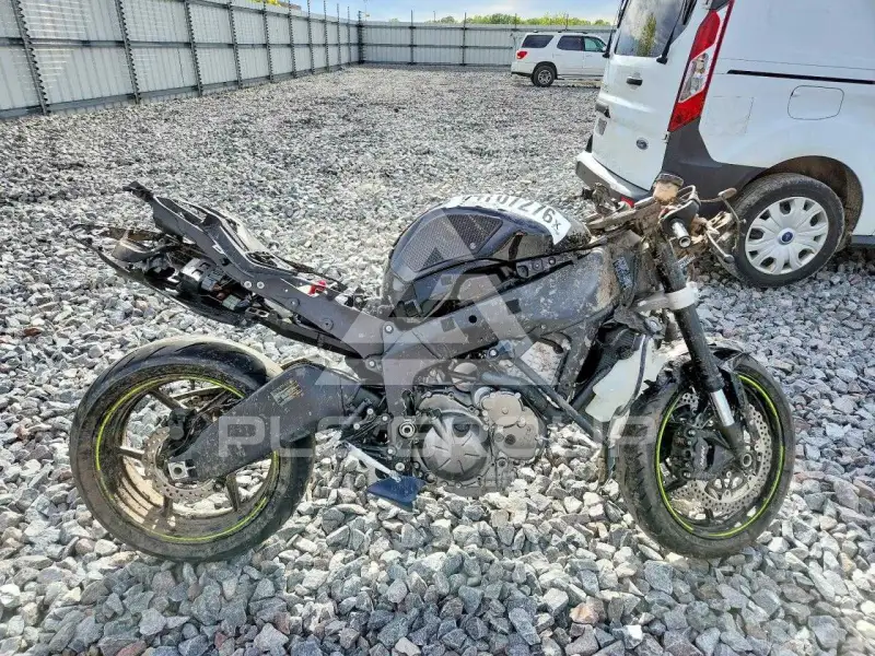 2023 Kawasaki Ninja600 photo
