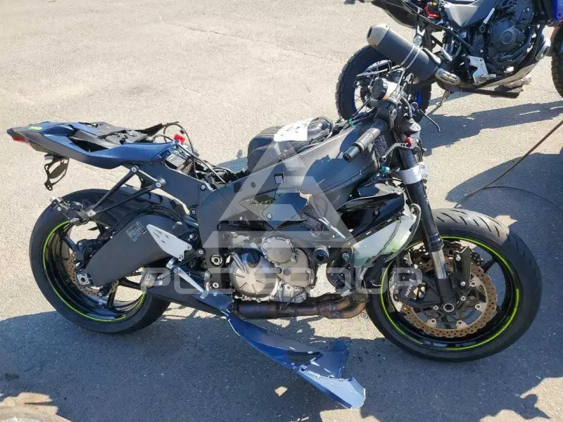 2023 Kawasaki Ninja600 фото