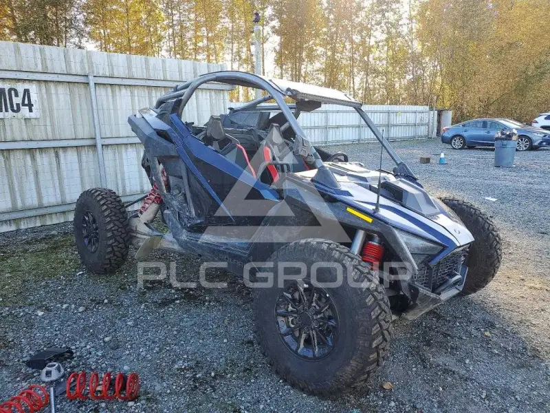 2023 Polaris Sidebyside фото