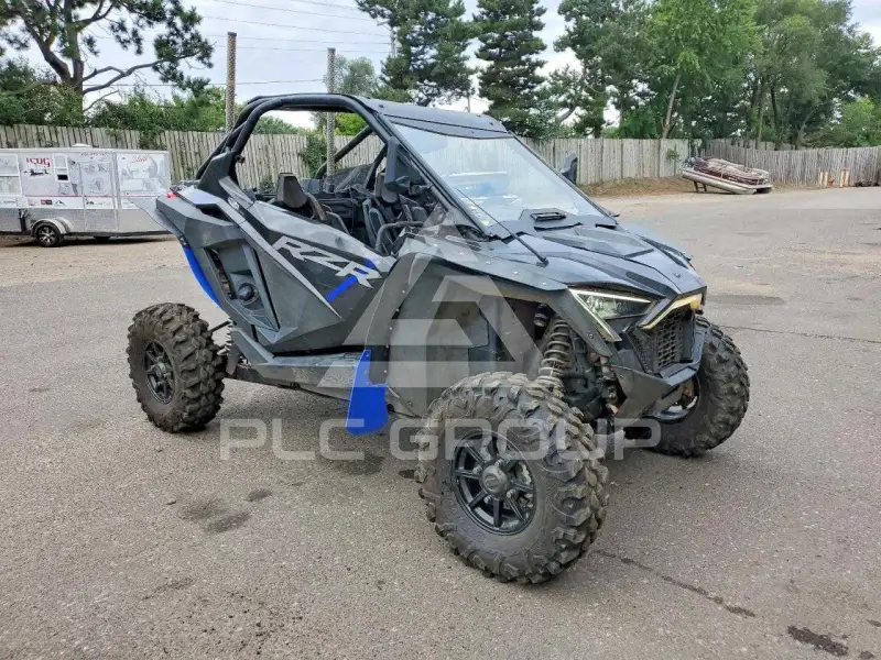 2023 Polaris Sidebyside фото