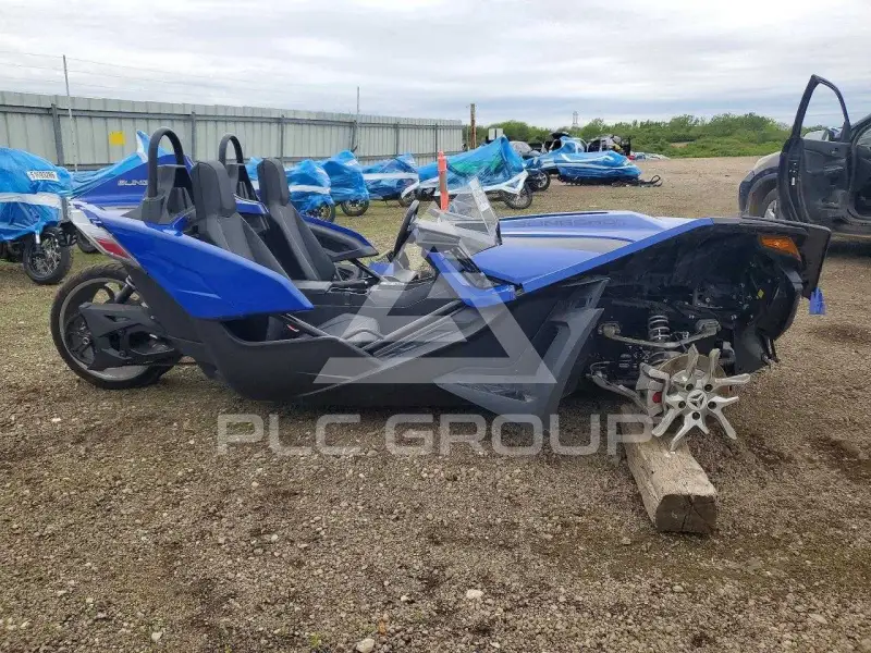 2023 Polaris Slingshot фото