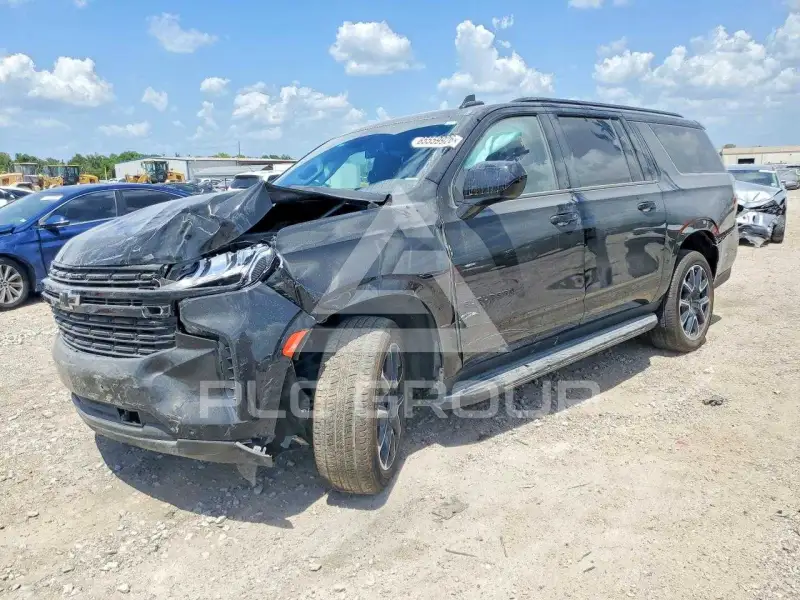 2023 Chevrolet Suburan фото