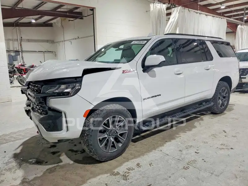 2023 Chevrolet Suburan фото