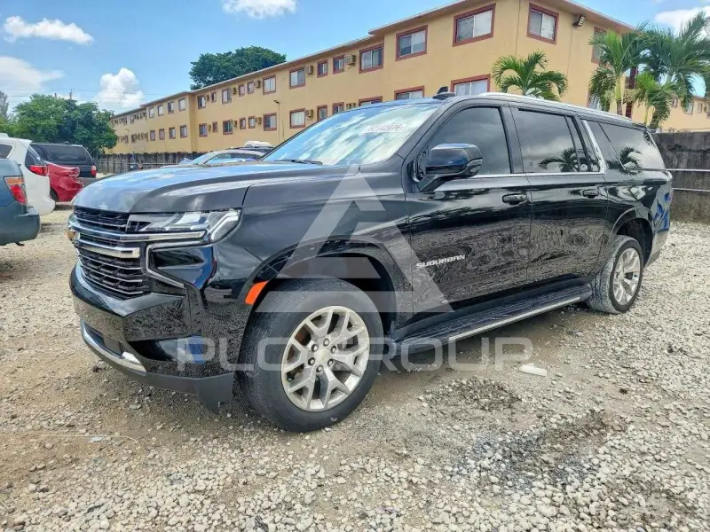 2023 Chevrolet Suburan photo