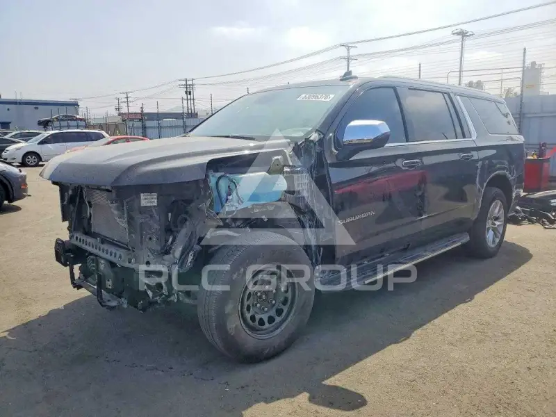 2023 Chevrolet Suburan photo