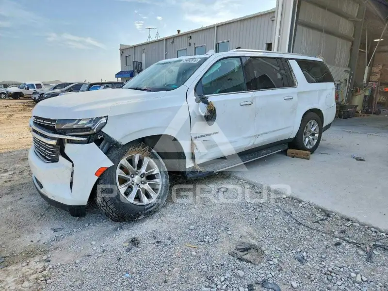 2023 Chevrolet Suburan photo