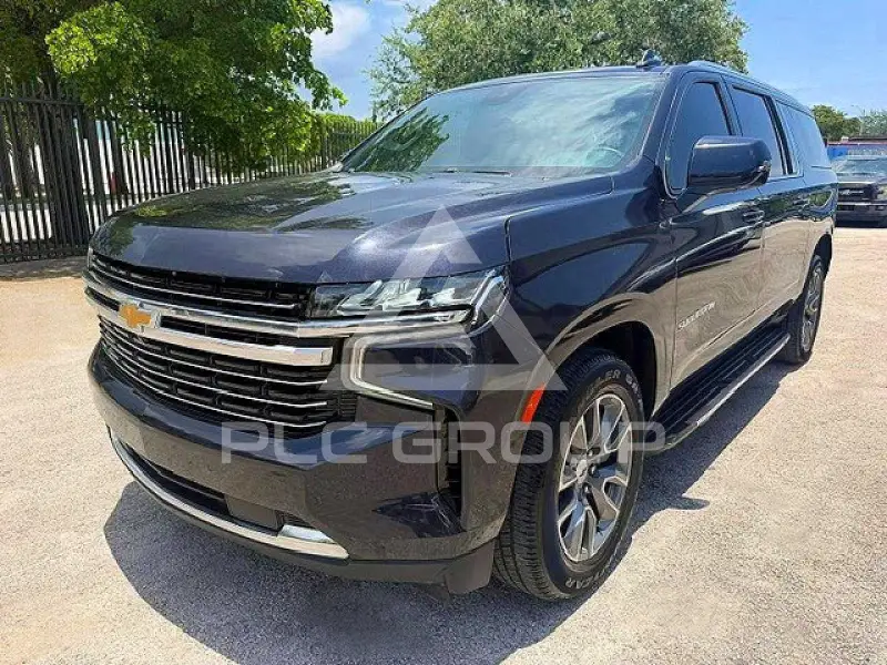 2023 Chevrolet Suburan photo