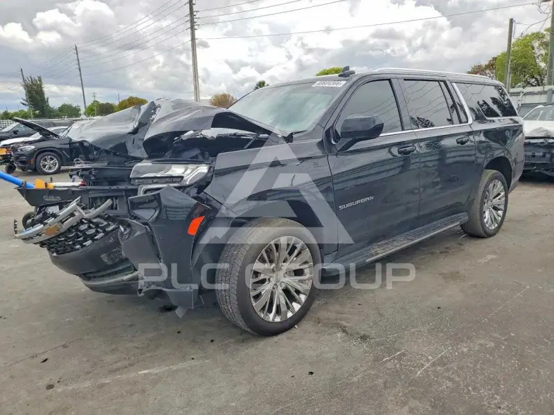 2023 Chevrolet Suburan фото