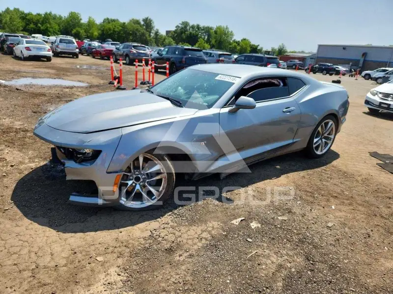 2023 Chevrolet Camaro фото