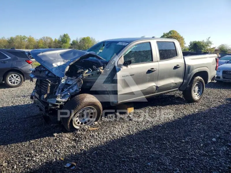 2023 Chevrolet Colorado photo