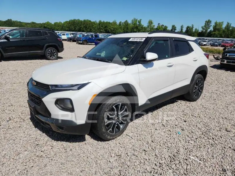 2023 Chevrolet TRAILBLAZE photo