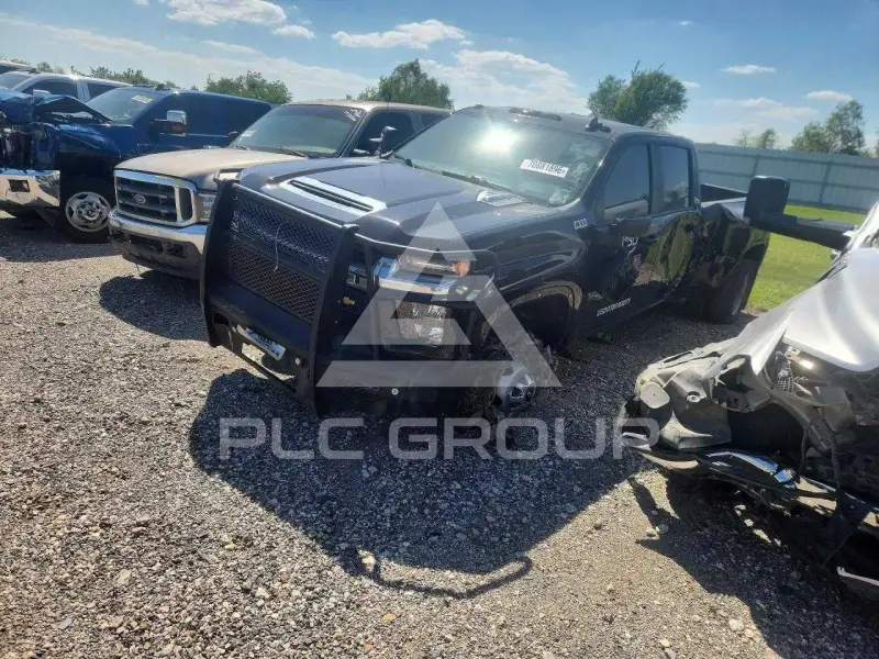 2023 Chevrolet Silverado фото