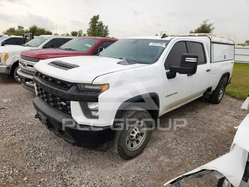 2023 Chevrolet Silverado фото
