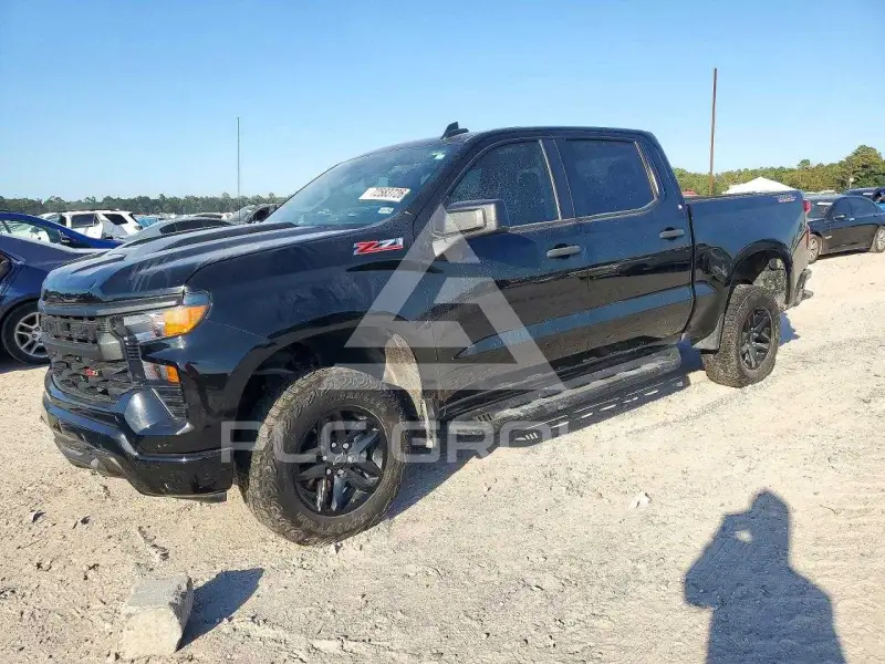 2023 Chevrolet Silverado фото