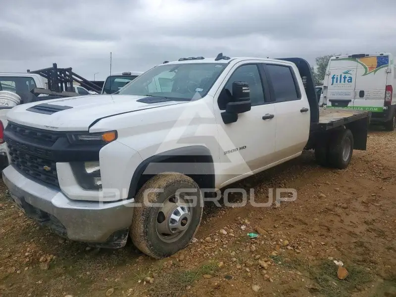 2023 Chevrolet Silverado photo