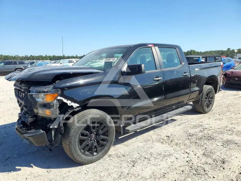 2023 Chevrolet Silverado фото